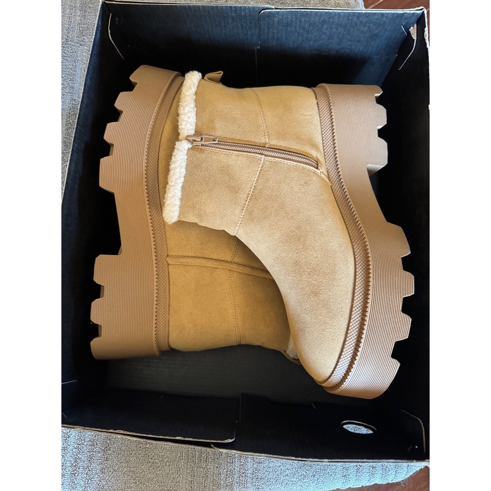 Steve Madden Fortnee Taupe Faux Suede Shearling Lug Platform Ankle Boots 9
New